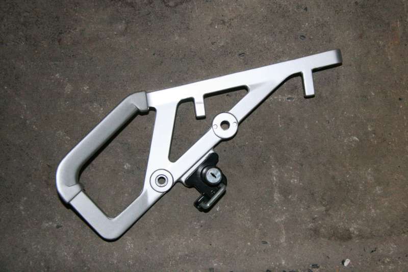 Left_Side_Stock_Rear_Rack_Rail (40K)